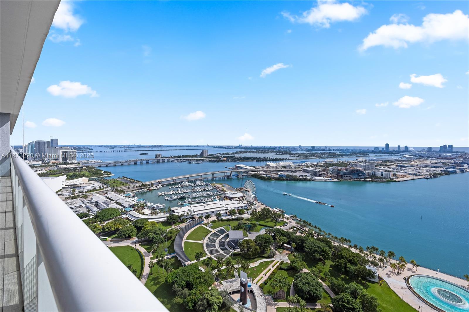 50 Biscayne Blvd # 4706