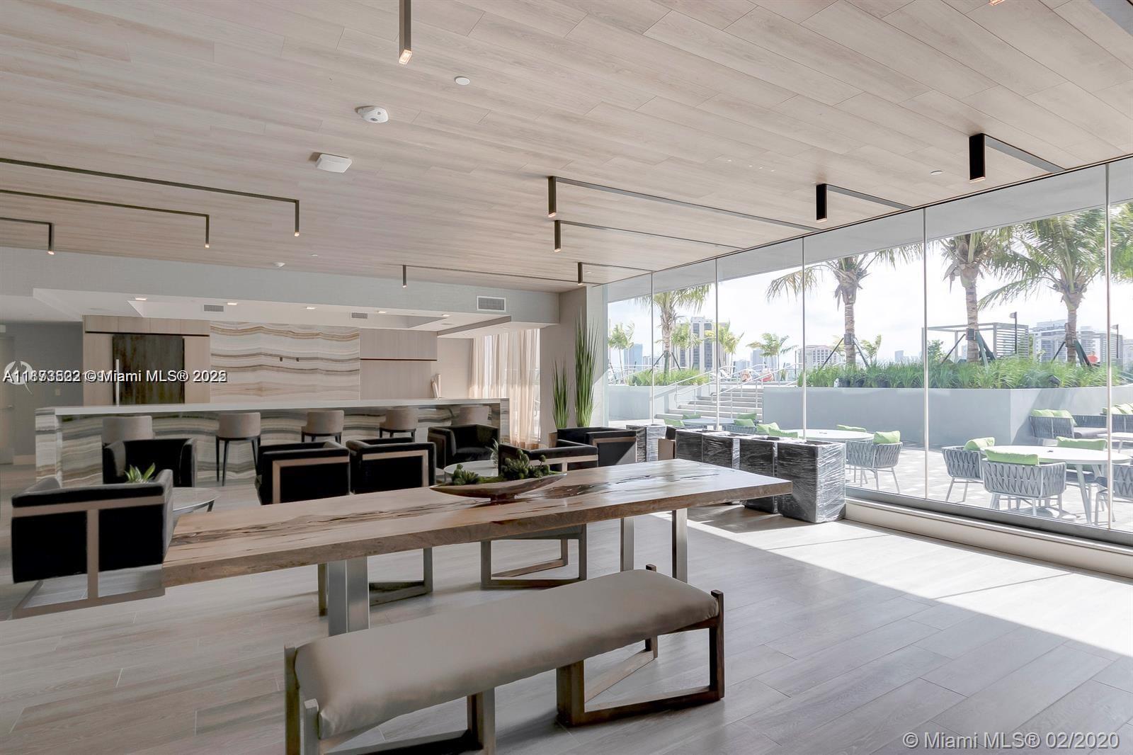 2960 NE 207th St # 1106