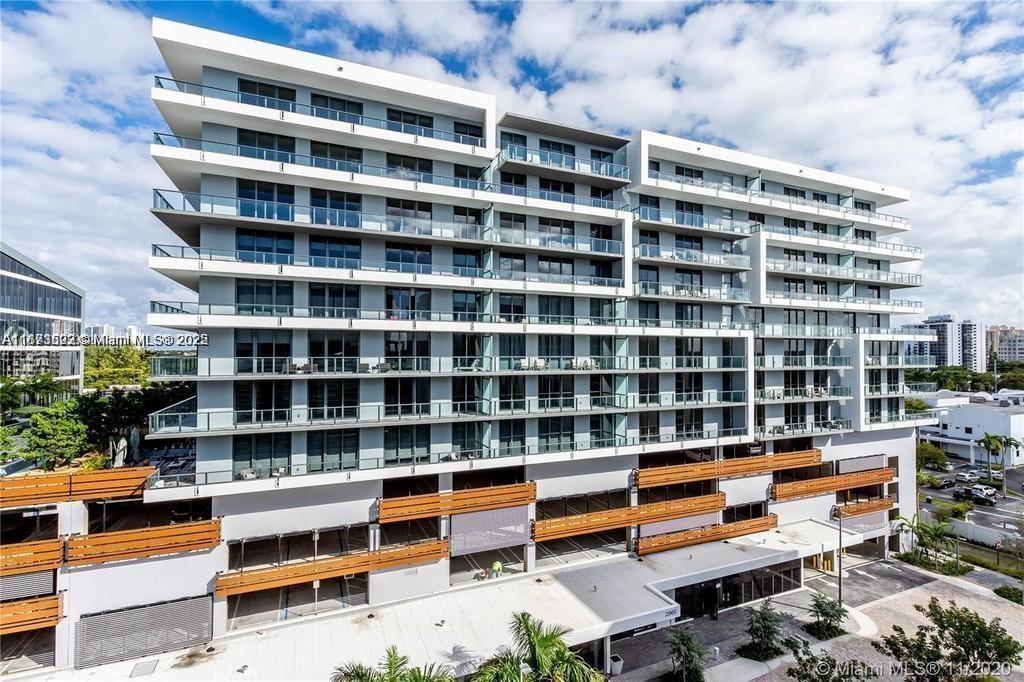 2960 NE 207th St # 1106