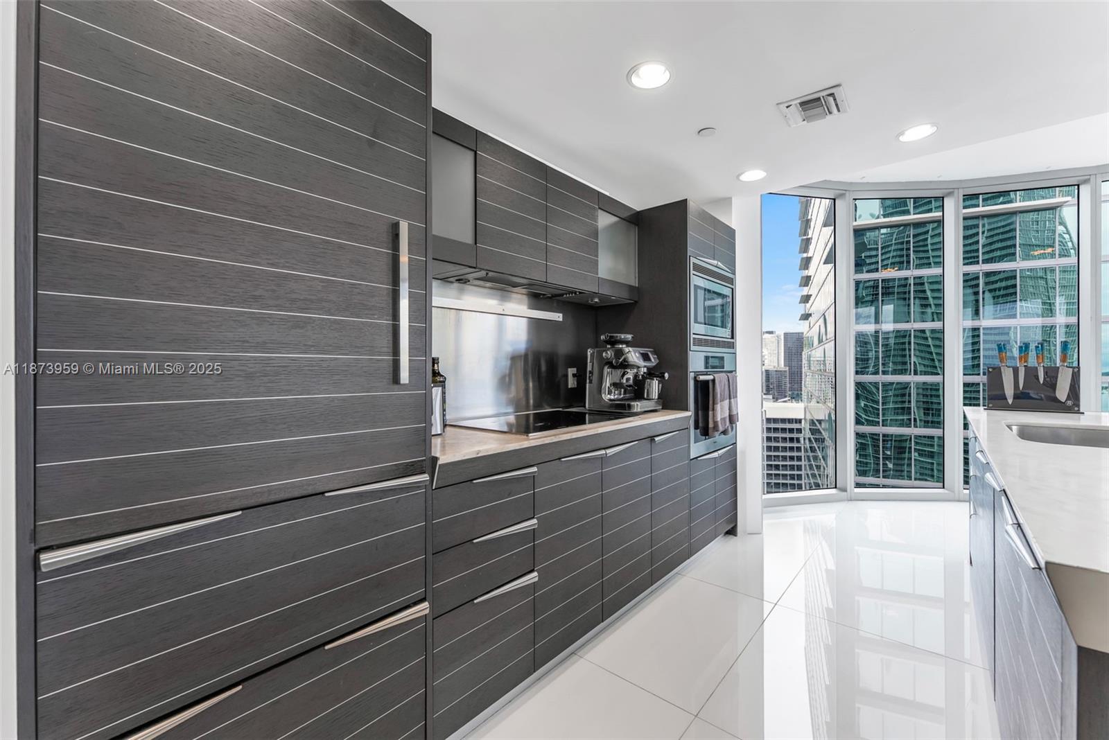 200 Biscayne Boulevard Way # 3601