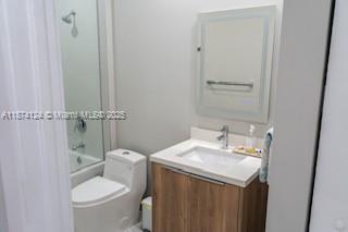 10255 NW 63 TER # 104