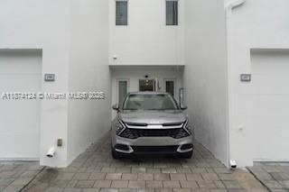 10255 NW 63 TER # 104