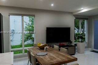 10255 NW 63 TER # 104