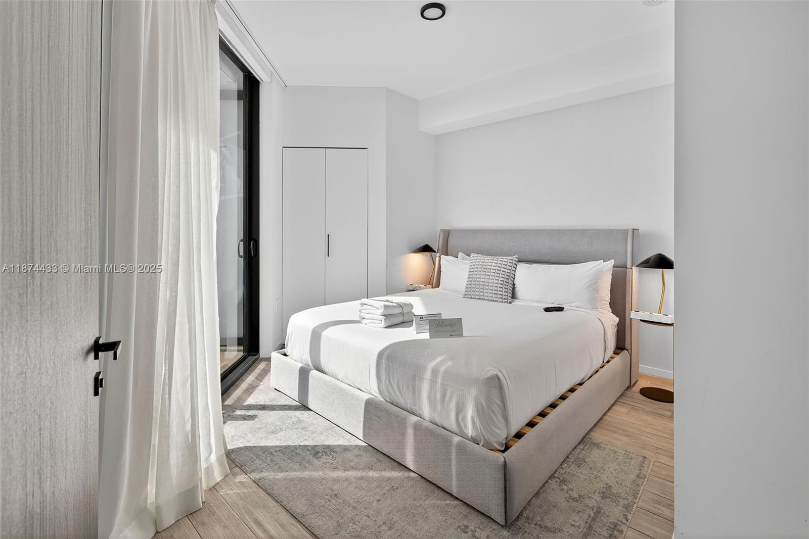 398 NE 5th St # 1514