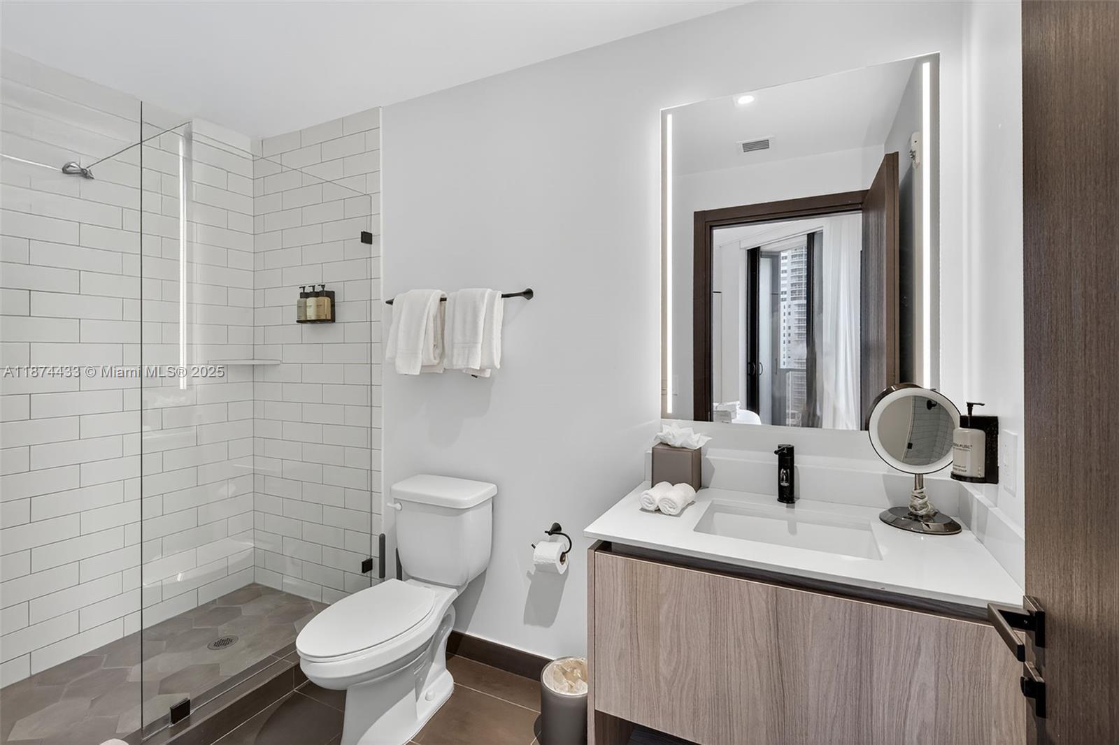 398 NE 5th St # 1514