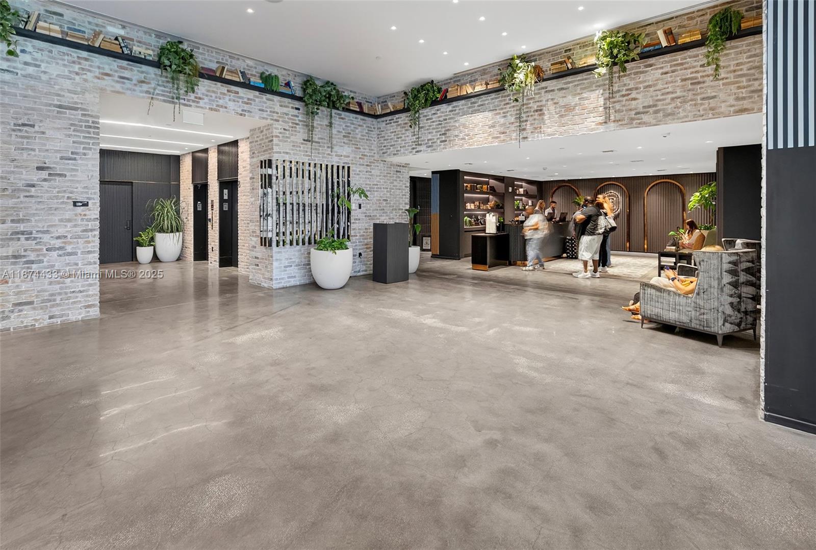 398 NE 5th St # 1514