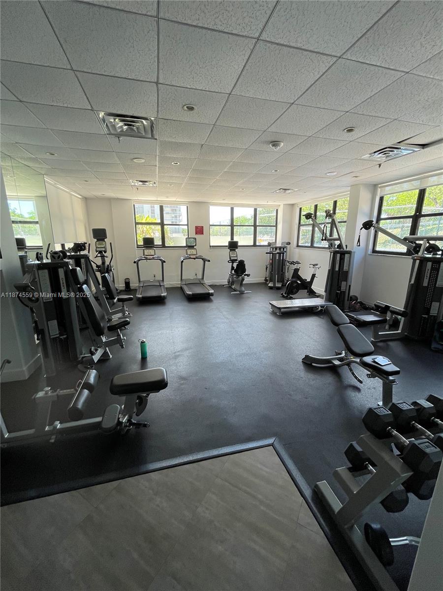 2501 Brickell Ave # 204