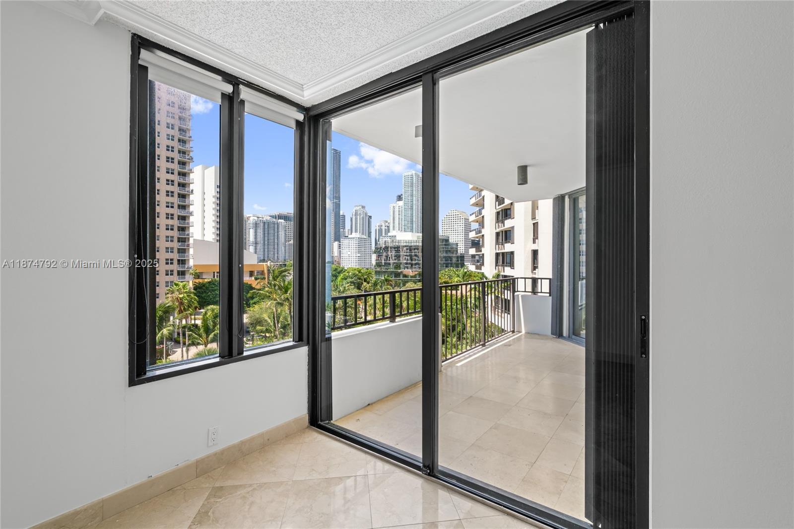 520 Brickell Key Dr # A705