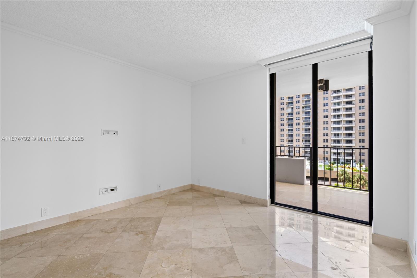 520 Brickell Key Dr # A705
