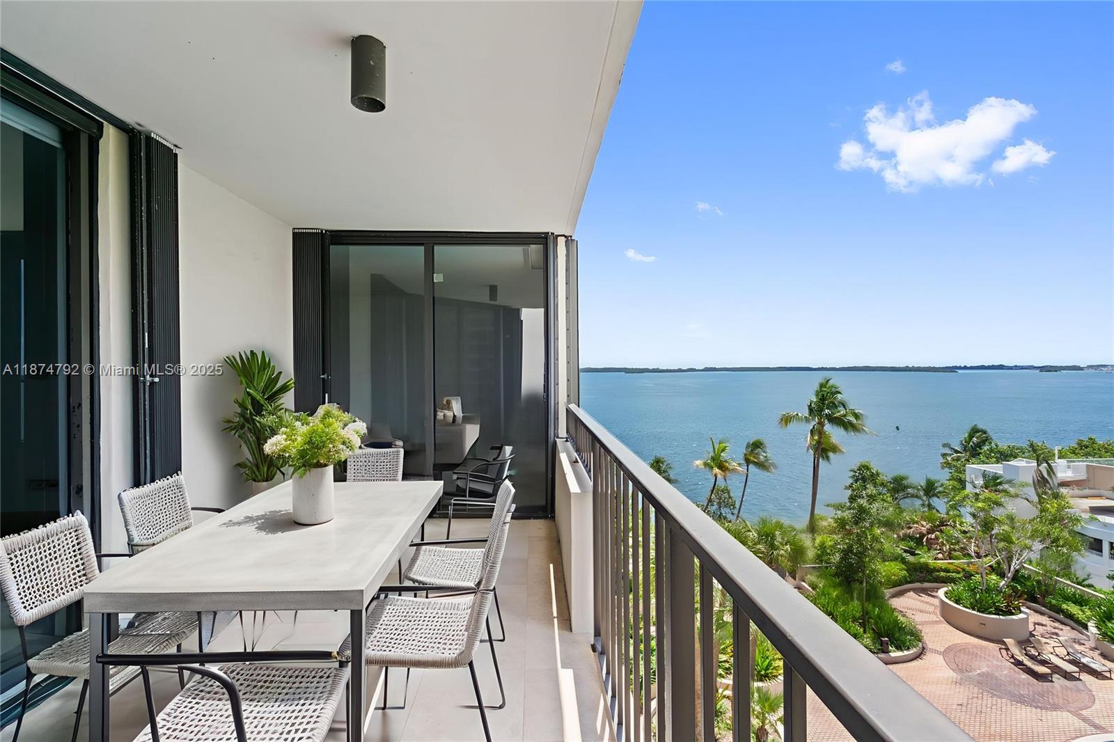 520 Brickell Key Dr # A705