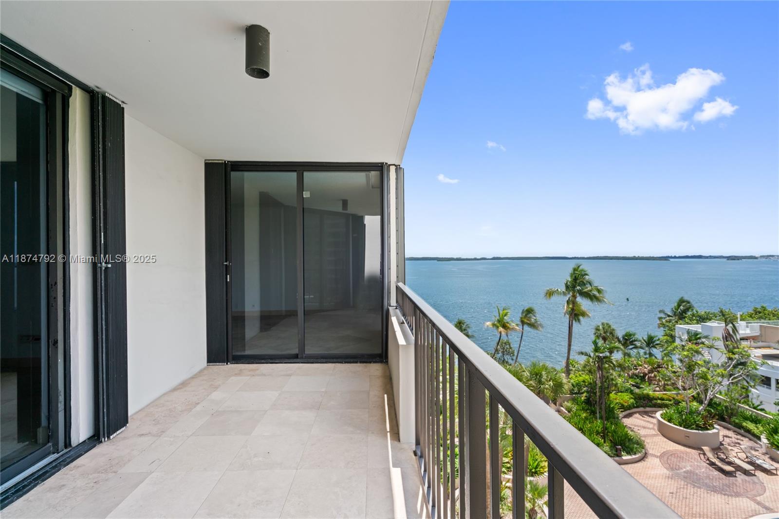 520 Brickell Key Dr # A705