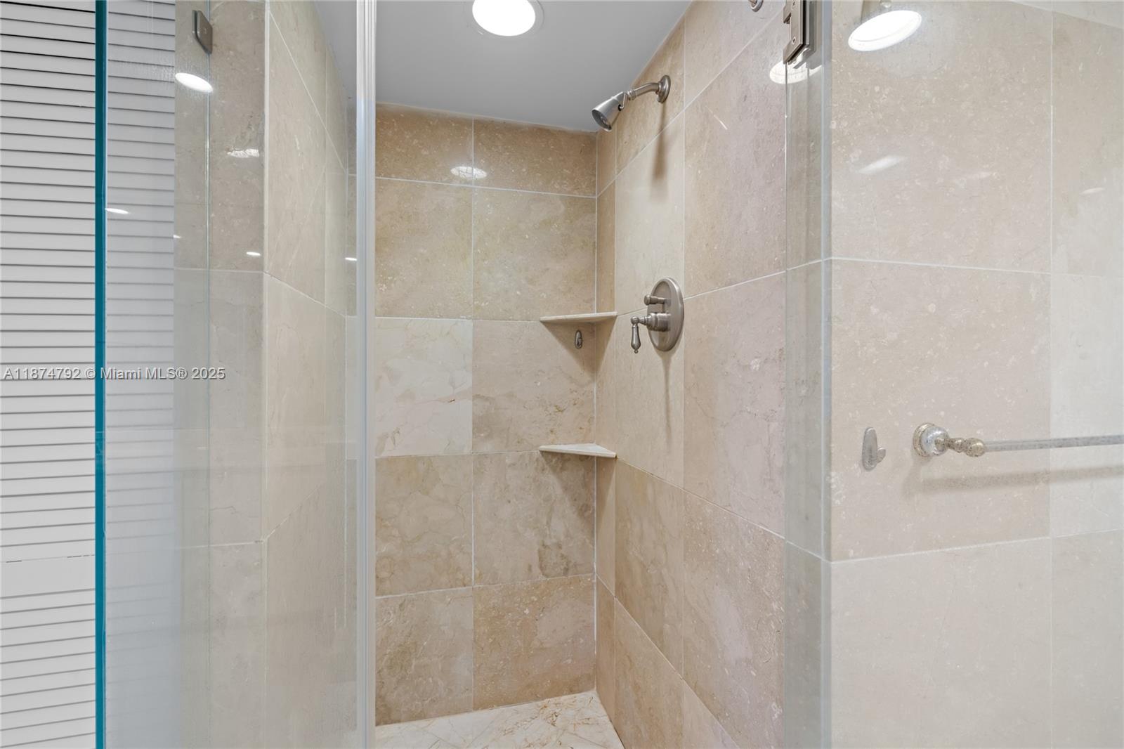 520 Brickell Key Dr # A705