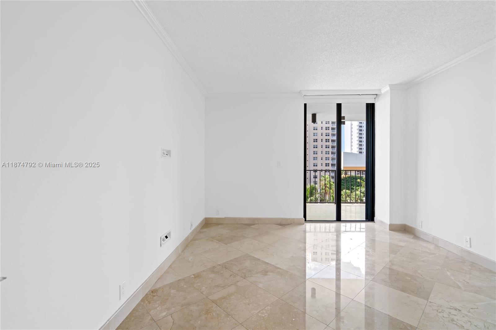 520 Brickell Key Dr # A705