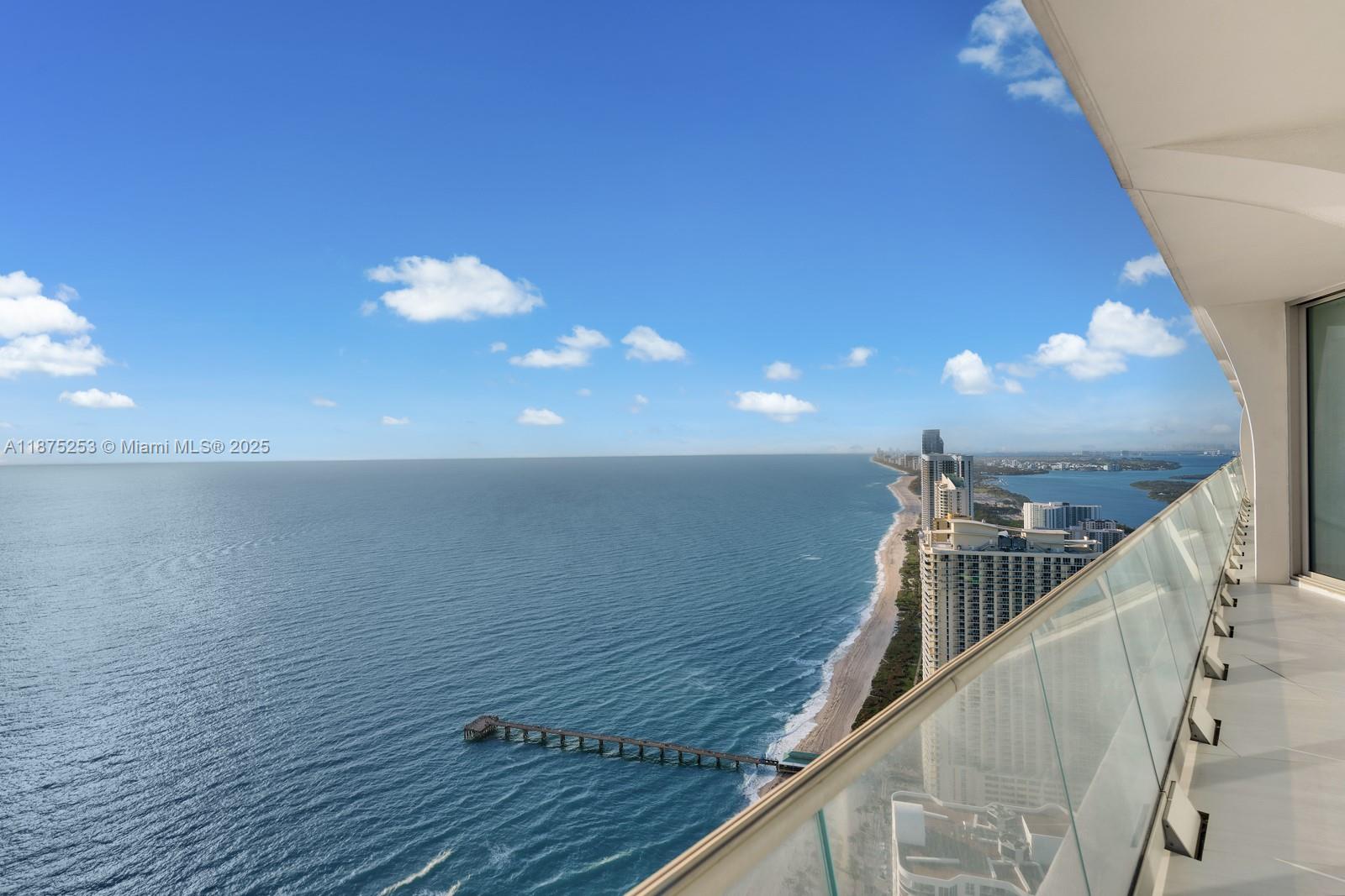 16901 Collins Ave # 5105