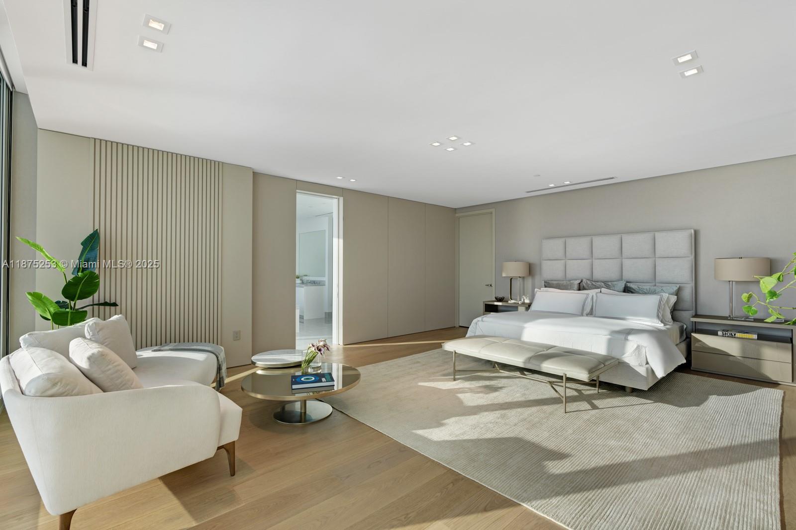 16901 Collins Ave # 5105
