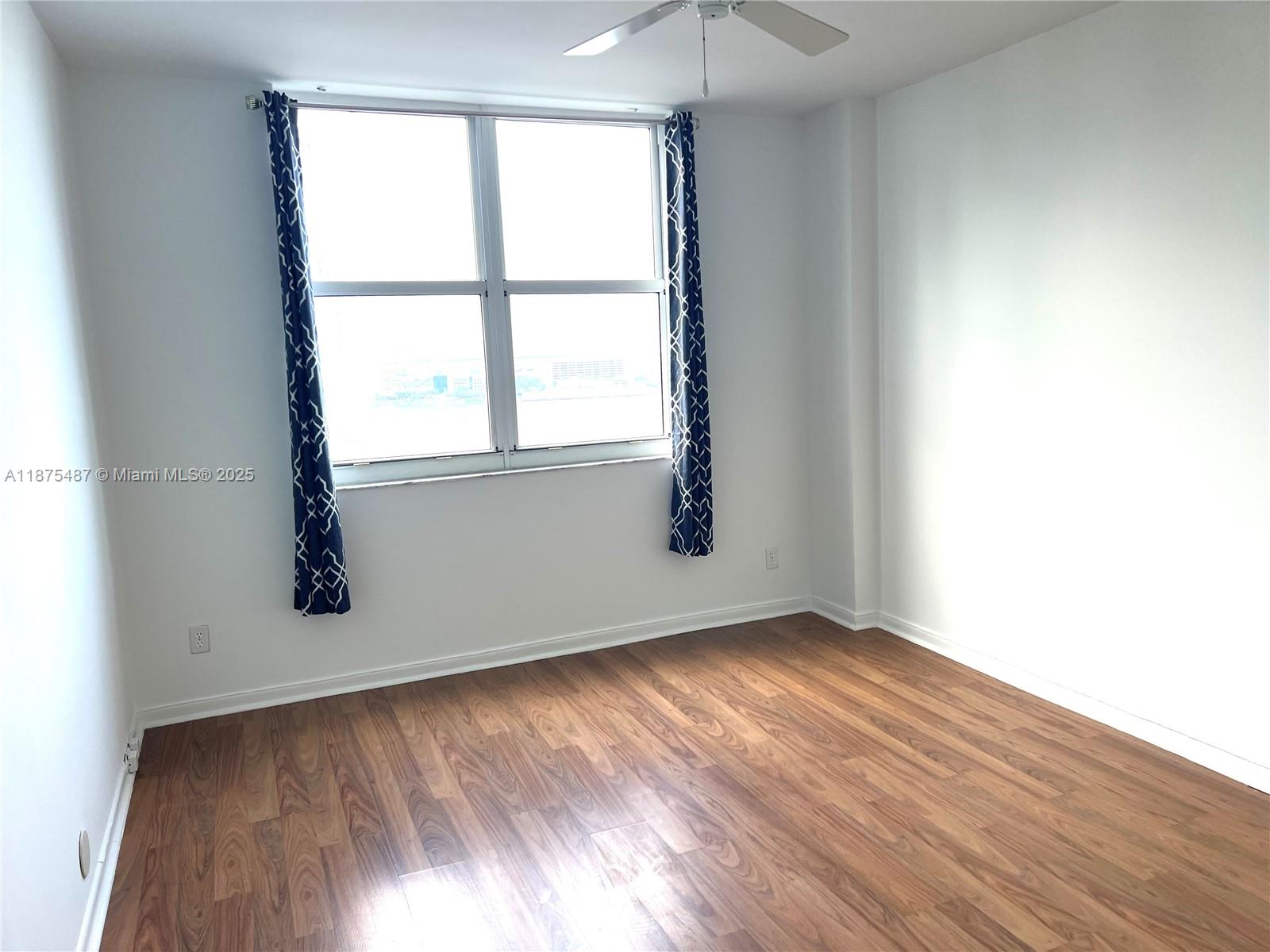 770 Claughton Island Dr # 25 Unit: PH-25