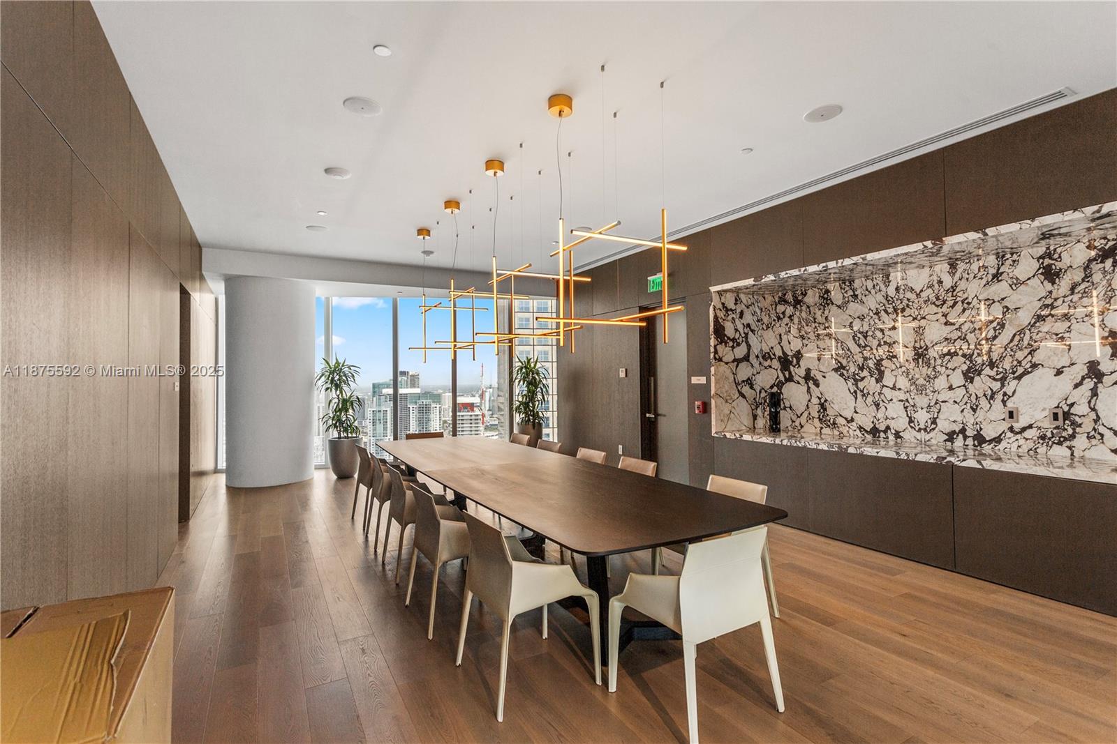 300 Biscayne Blvd Way Unit: 5002 Duplex