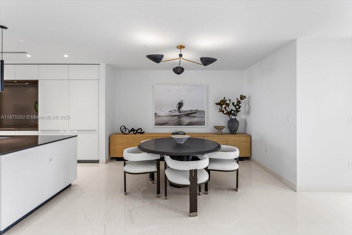 300 Biscayne Blvd Way Unit: 5002 Duplex