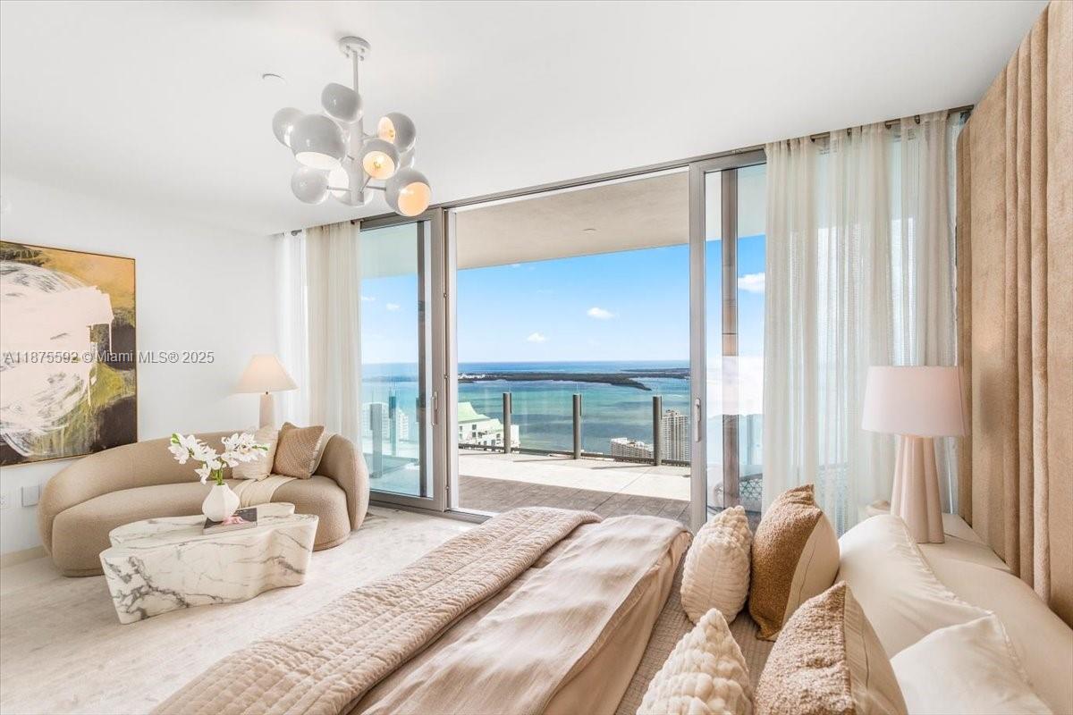 300 Biscayne Blvd Way Unit: 5002 Duplex
