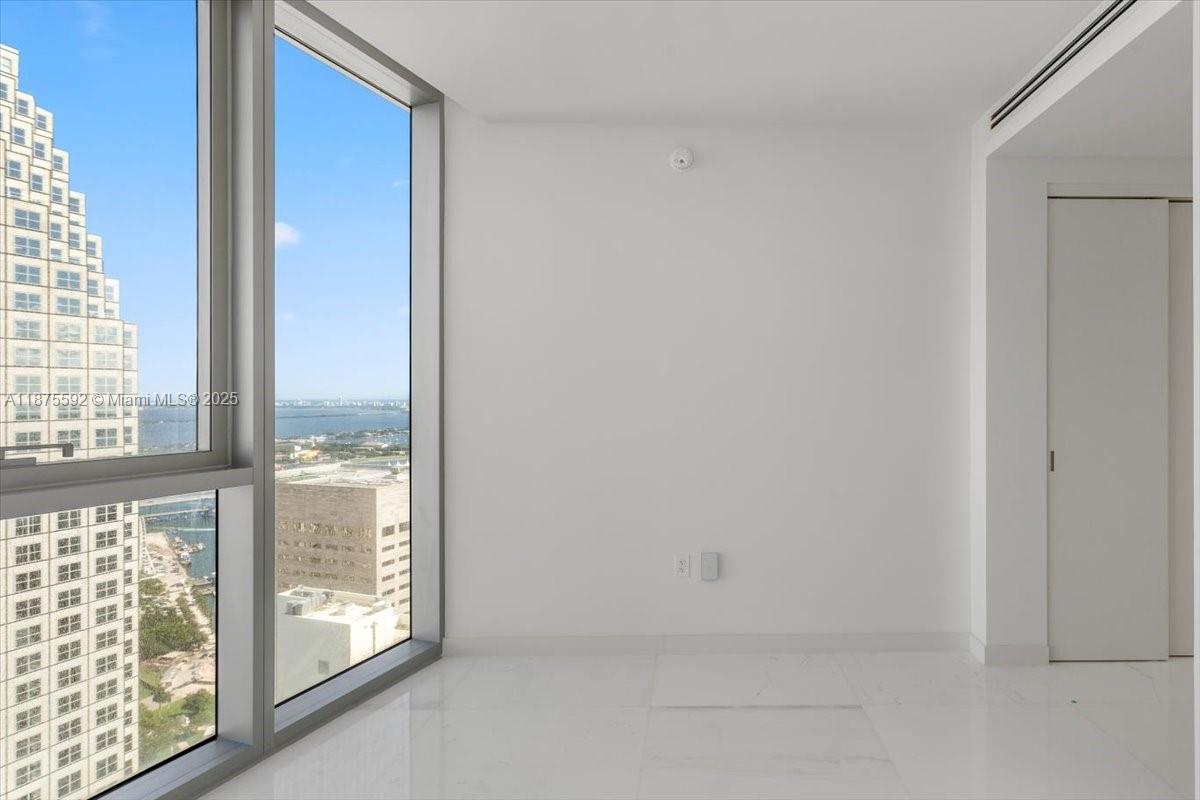 300 Biscayne Blvd Way Unit: 5002 Duplex