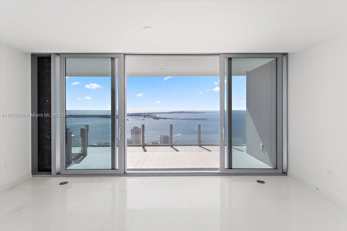 300 Biscayne Blvd Way Unit: 5002 Duplex