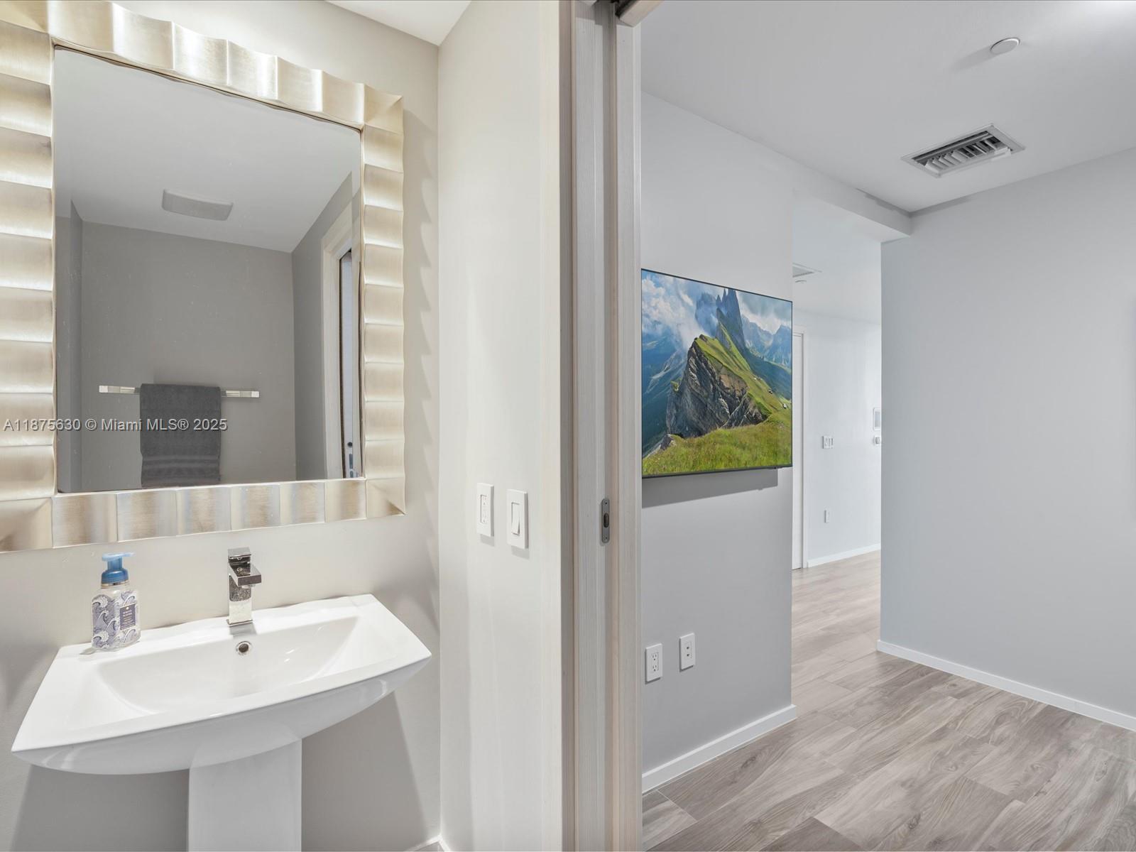 801 S Miami Ave Unit: 4402