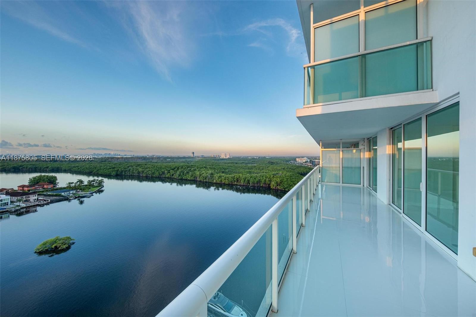 400 Sunny Isles Blvd # 1707