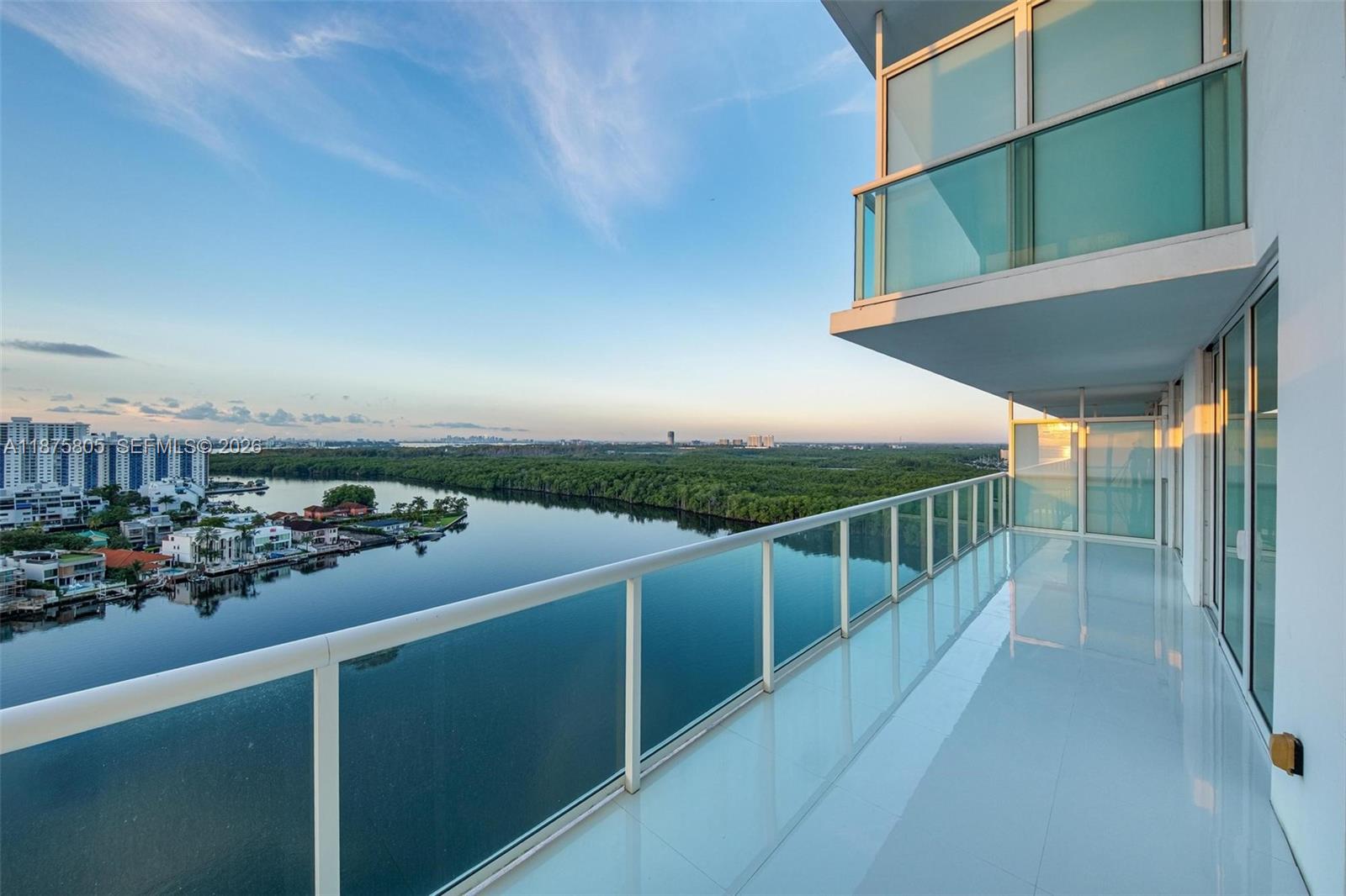 400 Sunny Isles Blvd # 1707