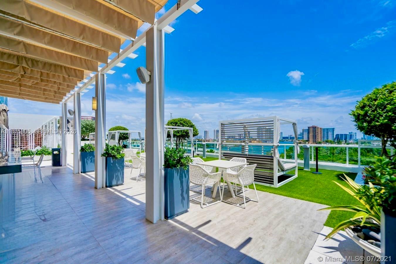 400 Sunny Isles Blvd # 1707