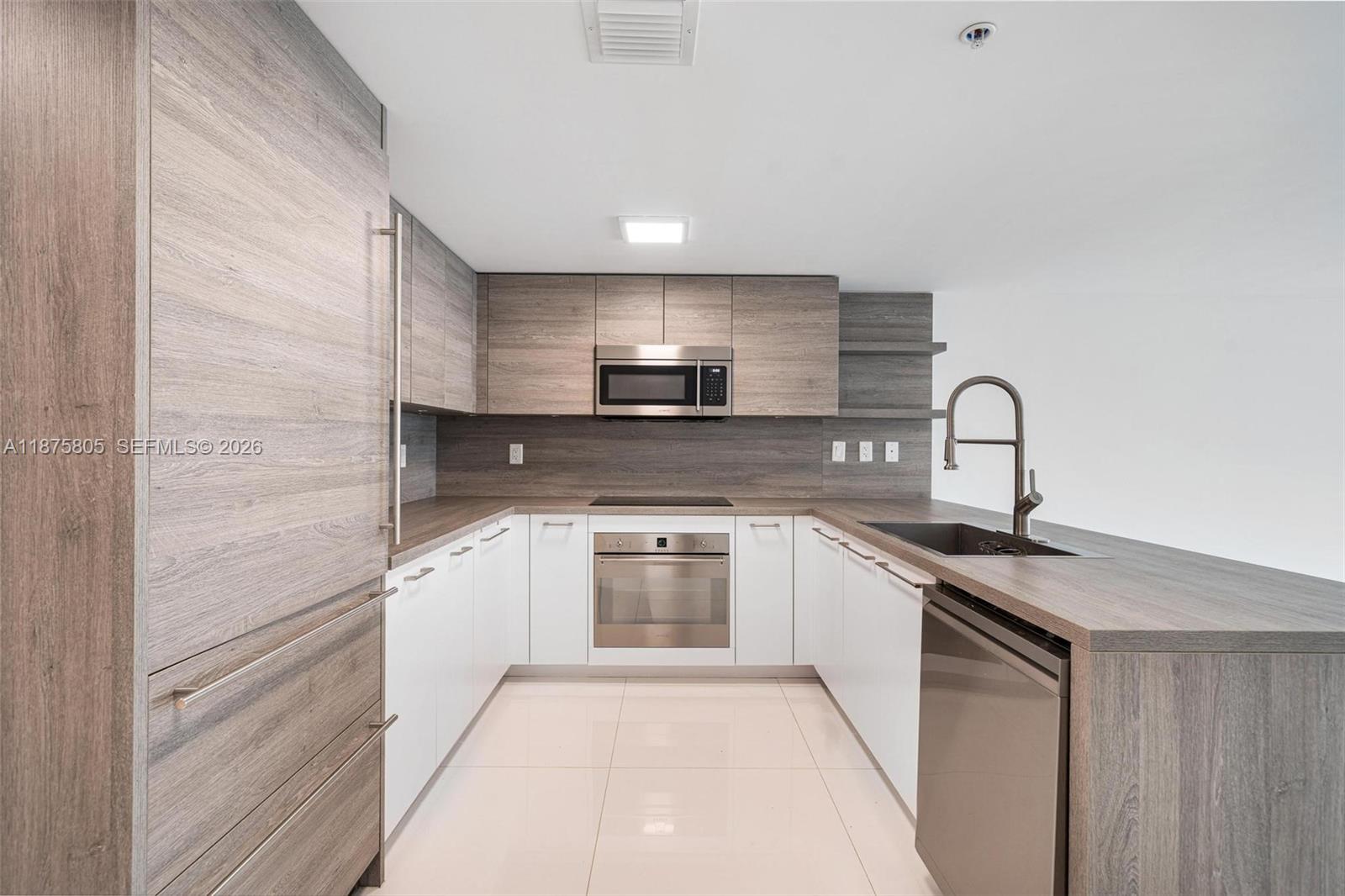 400 Sunny Isles Blvd # 1707