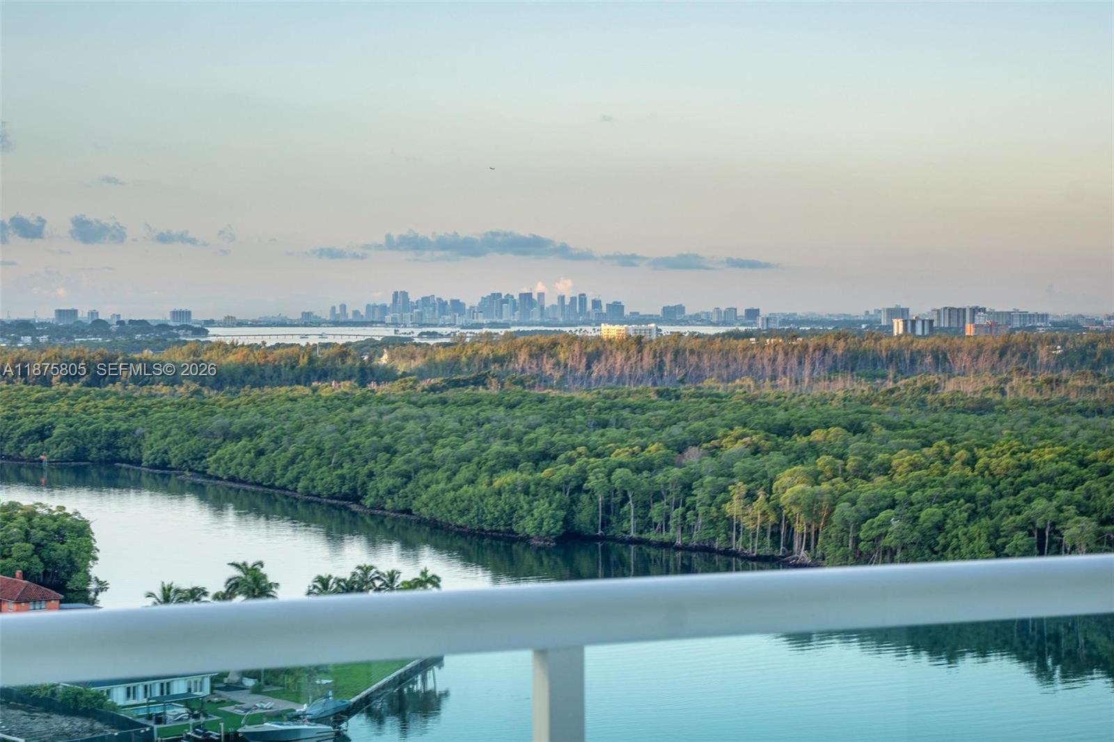 400 Sunny Isles Blvd # 1707