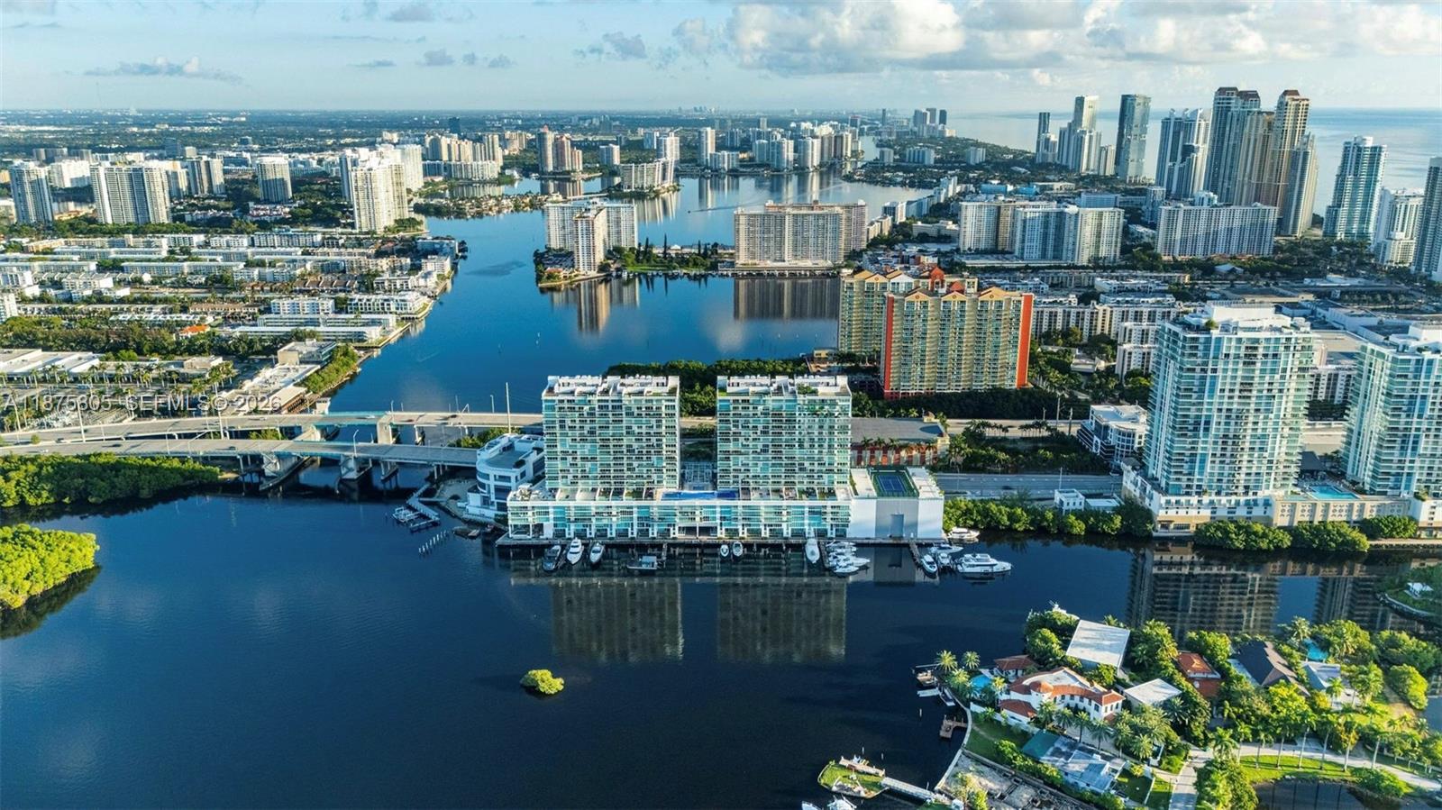 400 Sunny Isles Blvd # 1707