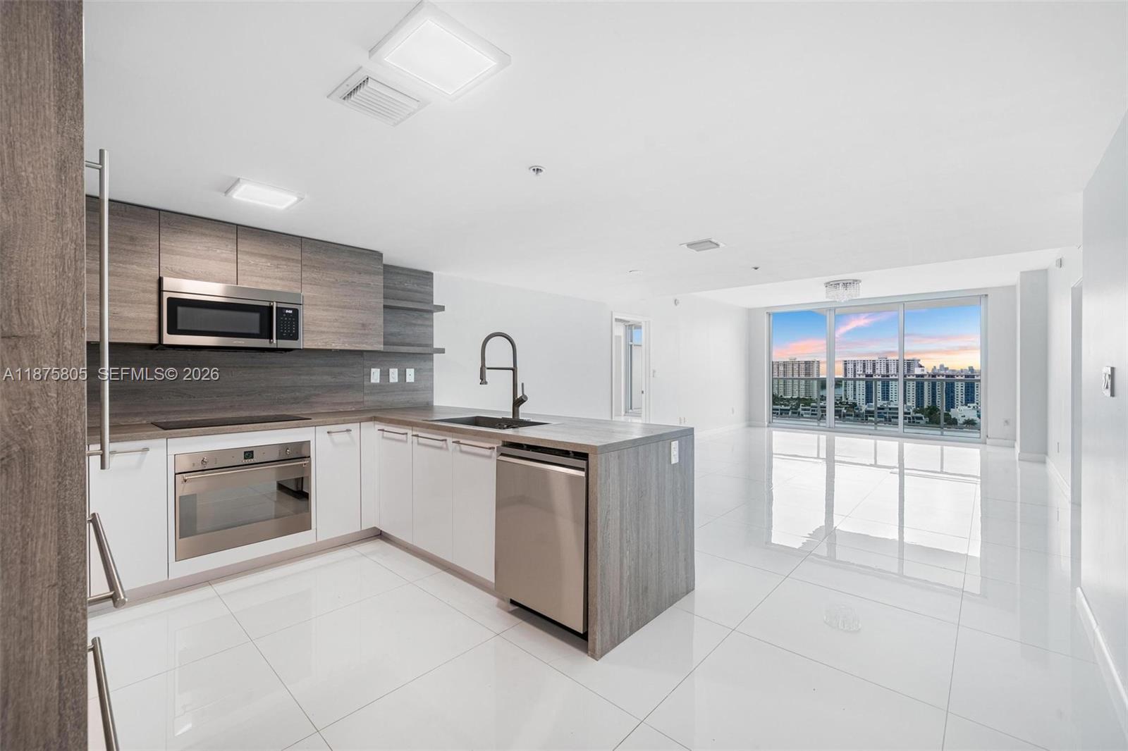 400 Sunny Isles Blvd # 1707