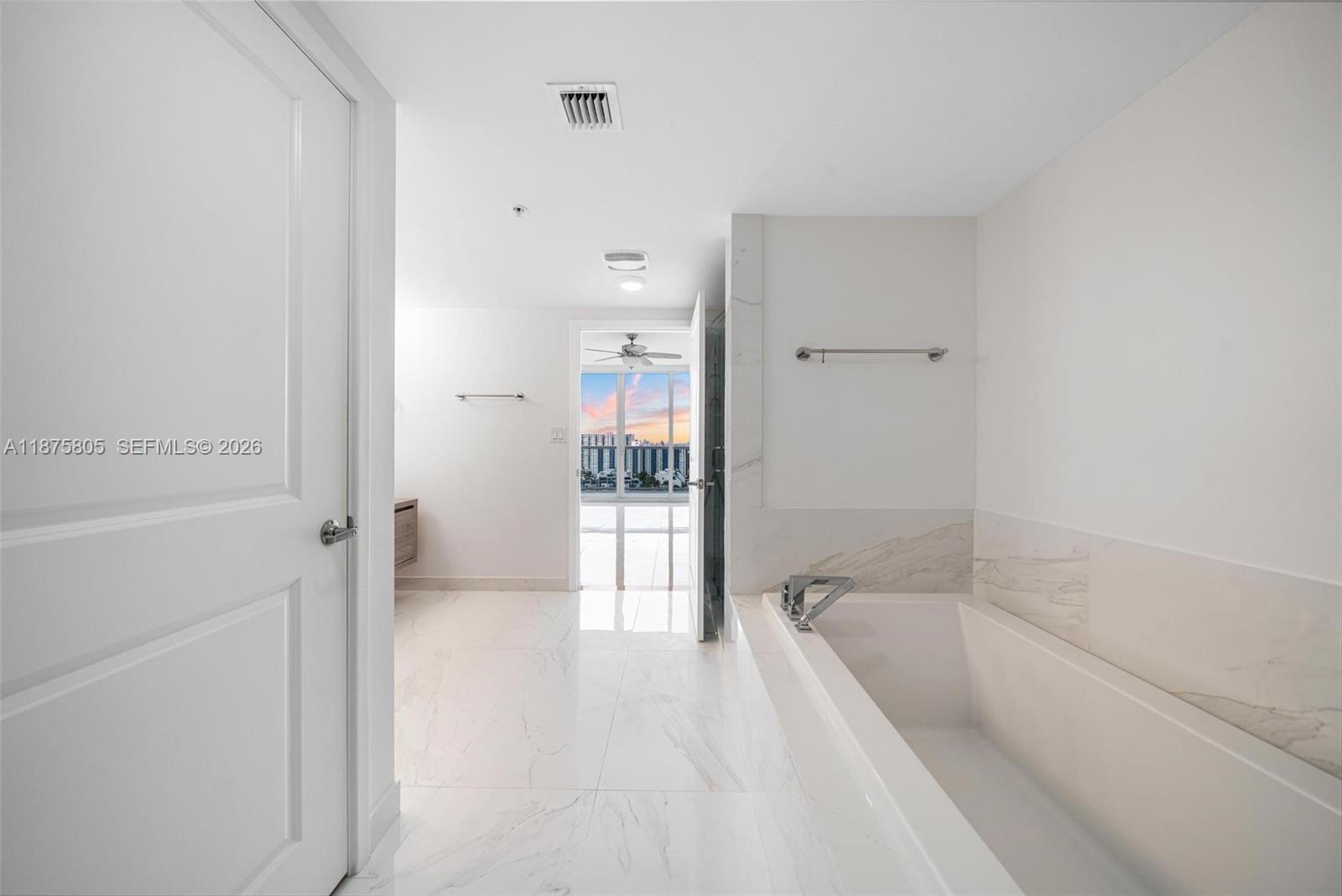 400 Sunny Isles Blvd # 1707