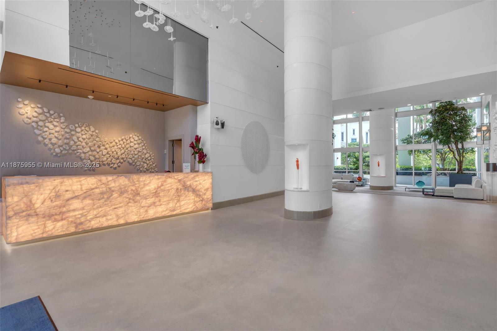 5959 Collins Ave # 804