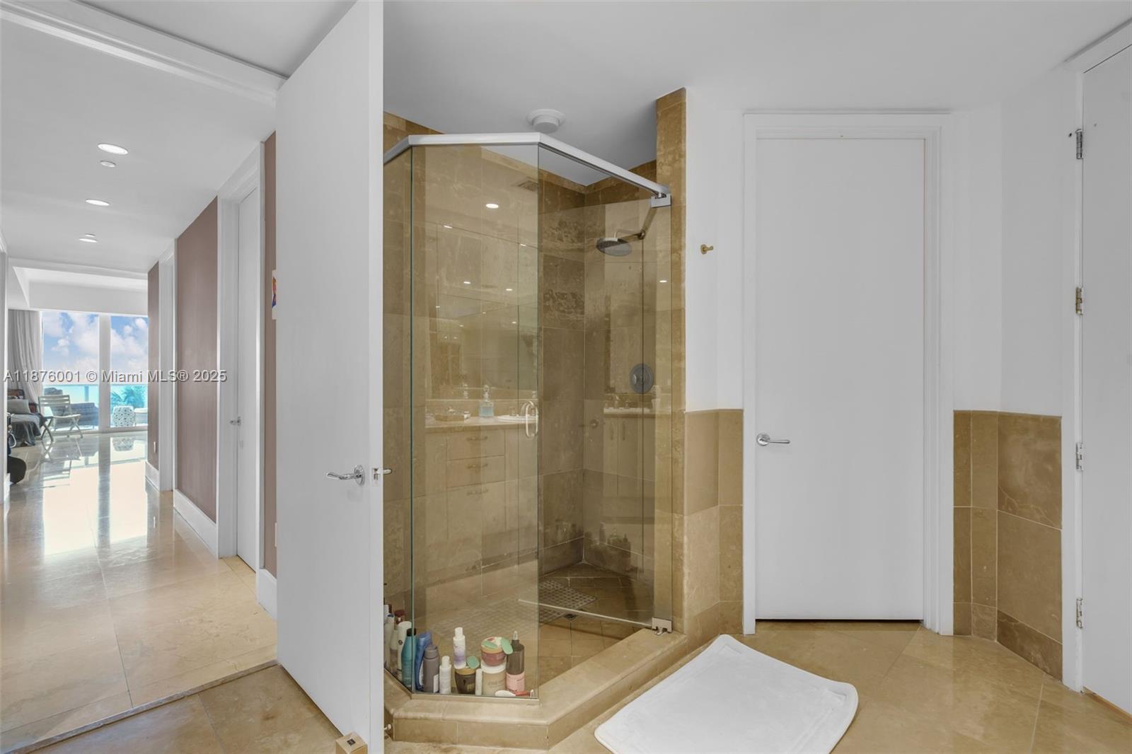 5959 Collins Ave # 804