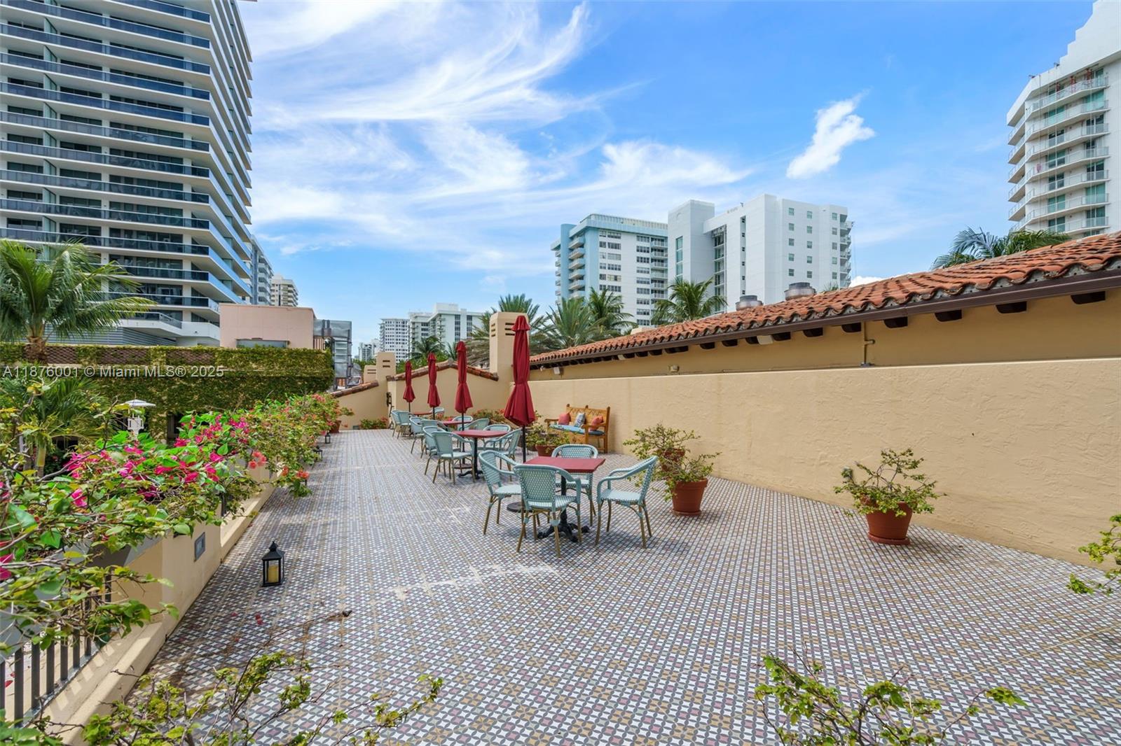 5959 Collins Ave # 804