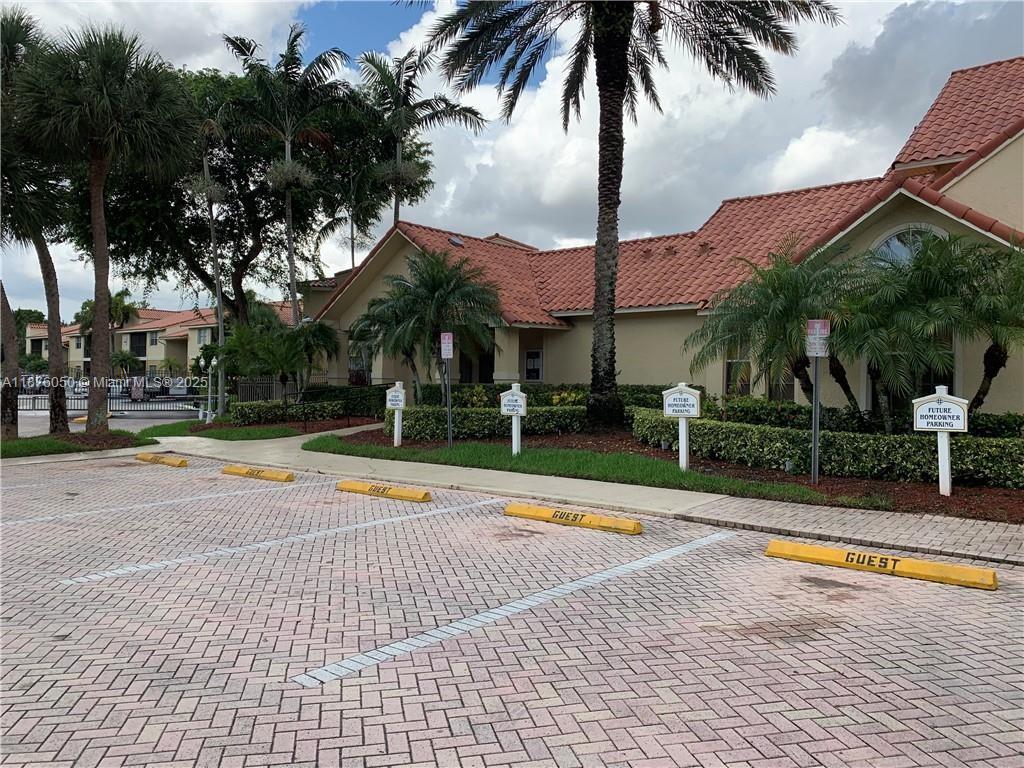 1247 SW 46th Ave # 1310