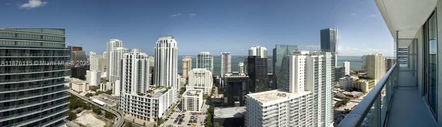 1111 SW 1st Ave Unit: 2816-N