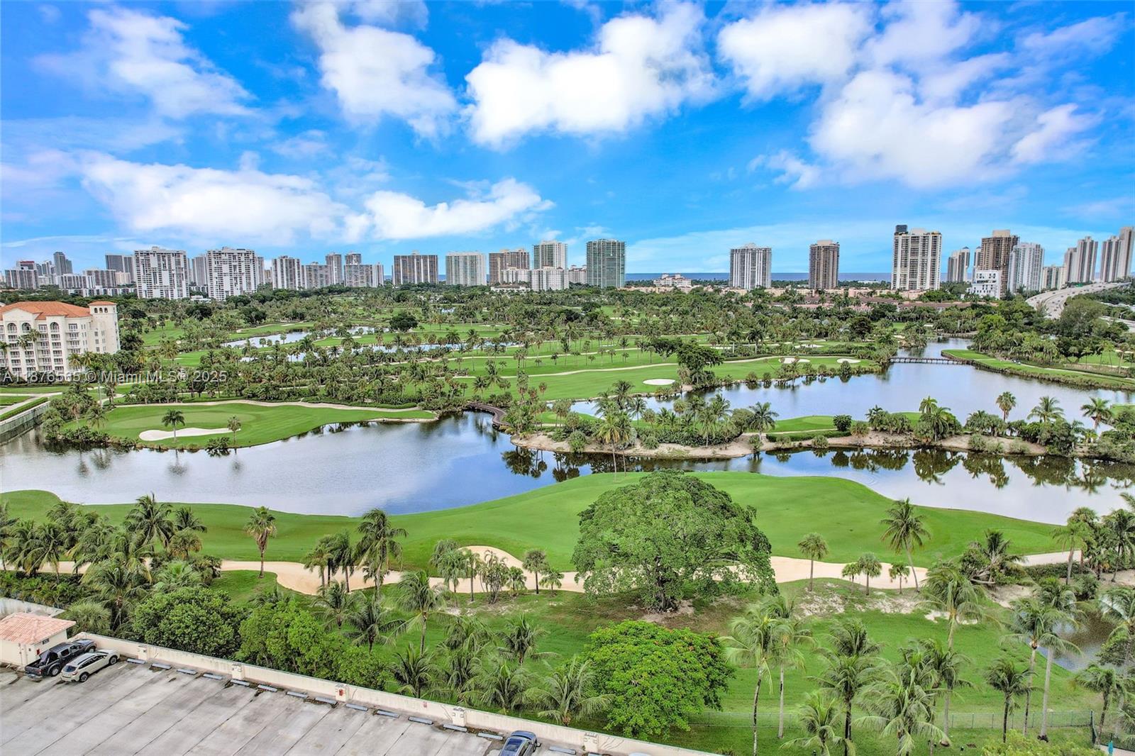 19501 W Country Club Dr # 207