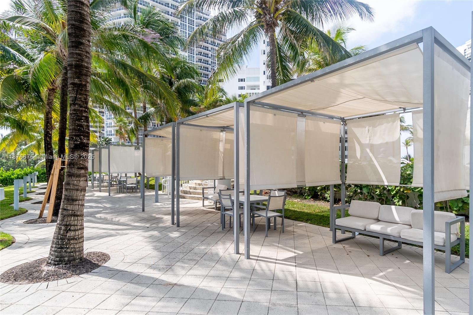 10275 Collins Ave # 720