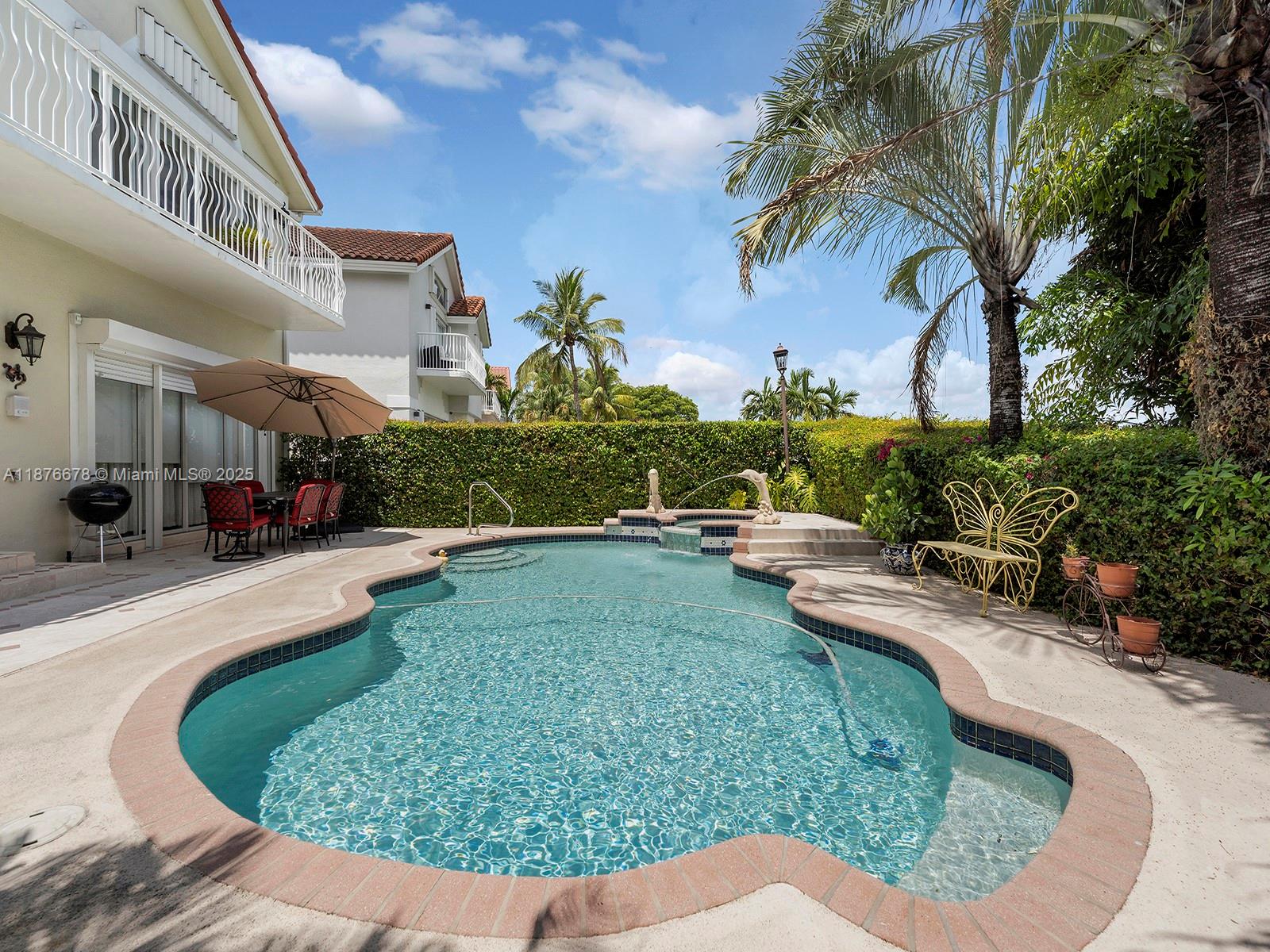 10315 NW 56th Ter