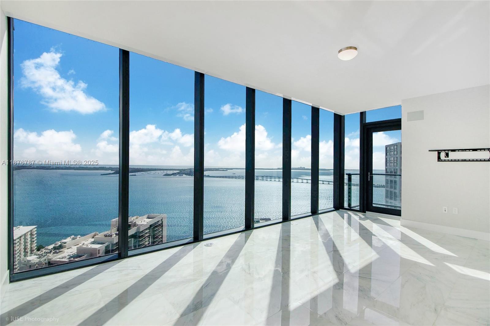 1451 Brickell Ave # 3102