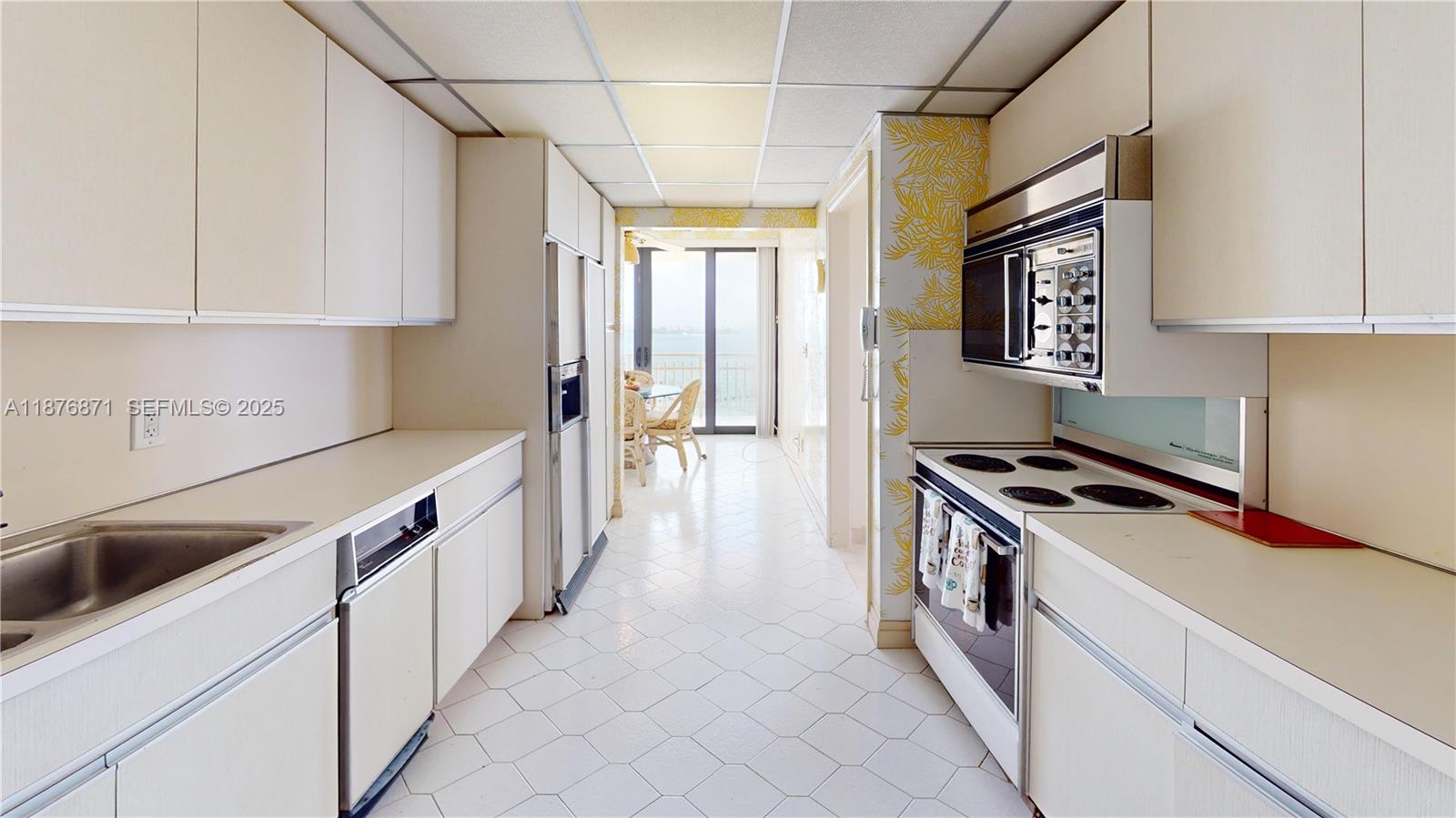 11113 Biscayne Blvd # 757