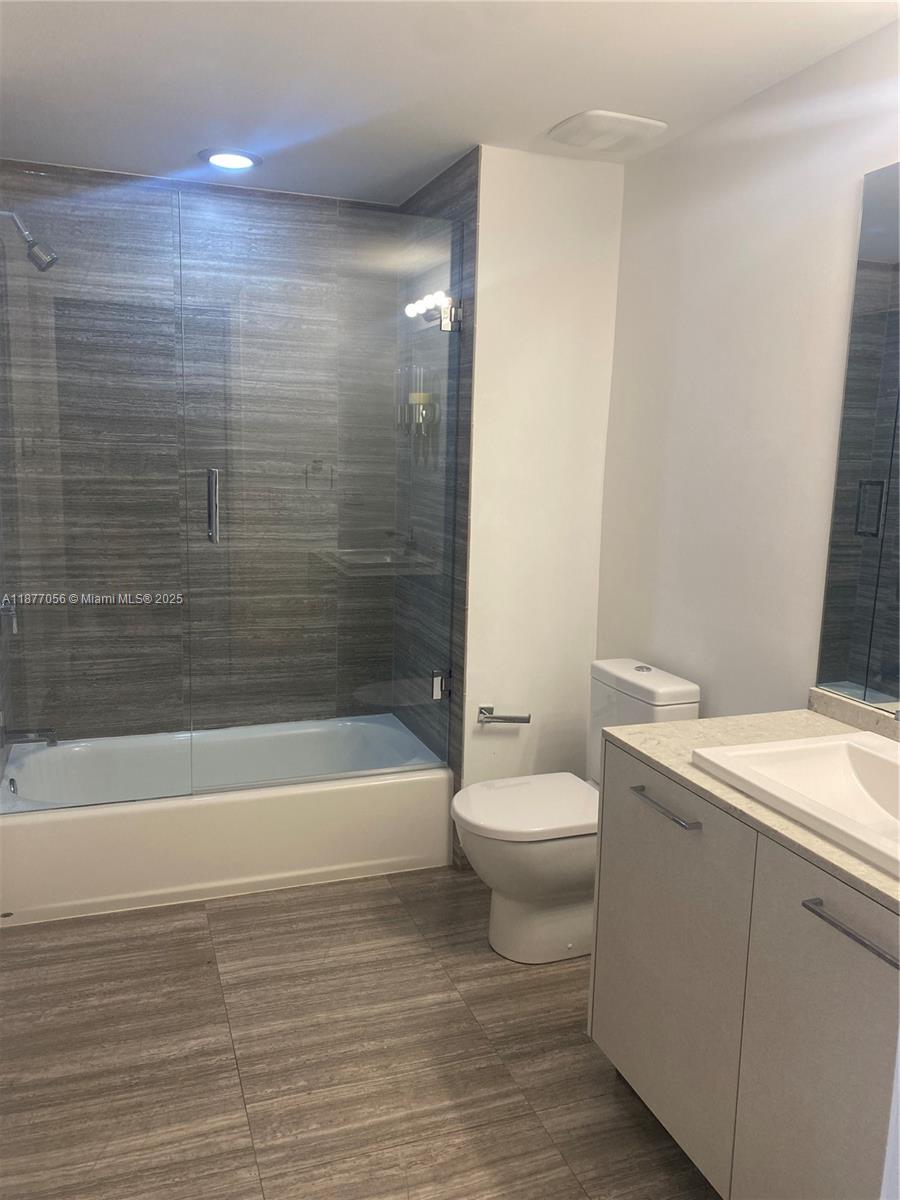 1010 Brickell Ave # 1502