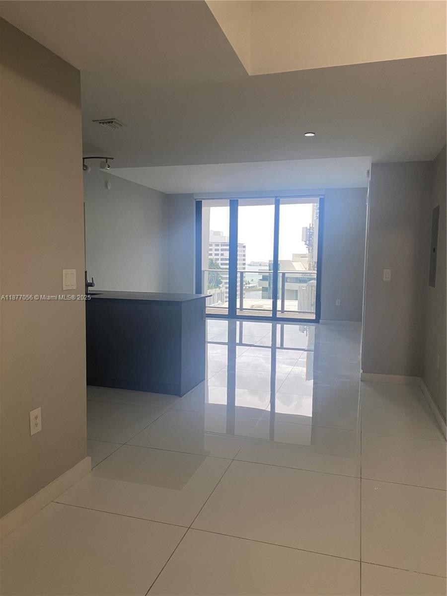 1010 Brickell Ave # 1502