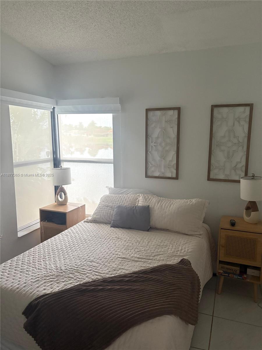 6604 SW 152nd Pl # 04 Unit: 26-04