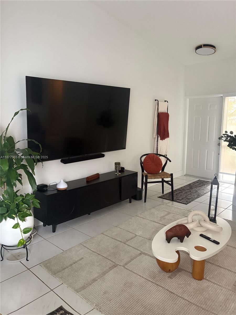 6604 SW 152nd Pl # 04 Unit: 26-04