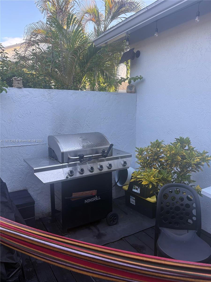 6604 SW 152nd Pl # 04 Unit: 26-04