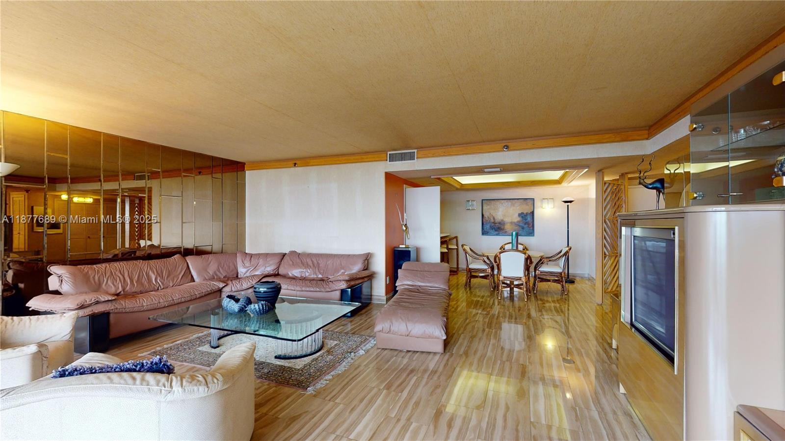 11113 Biscayne Blvd # 756